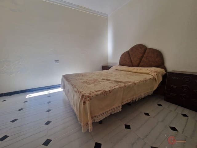 4 soverom Villa til salgs i Molvízar med garasje - € 170 000 (Ref: 8821059)