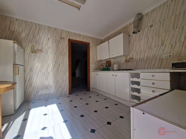 4 soverom Villa til salgs i Molvízar med garasje - € 170 000 (Ref: 8821059)