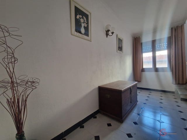 4 soverom Villa til salgs i Molvízar med garasje - € 170 000 (Ref: 8821059)