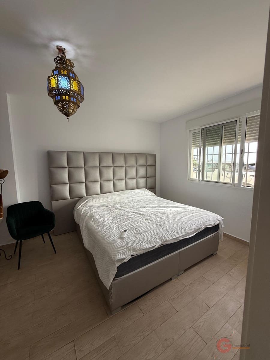 5 soveværelse Villa til salg i Salobrena med swimmingpool garage - € 480.000 (Ref: 8840446)