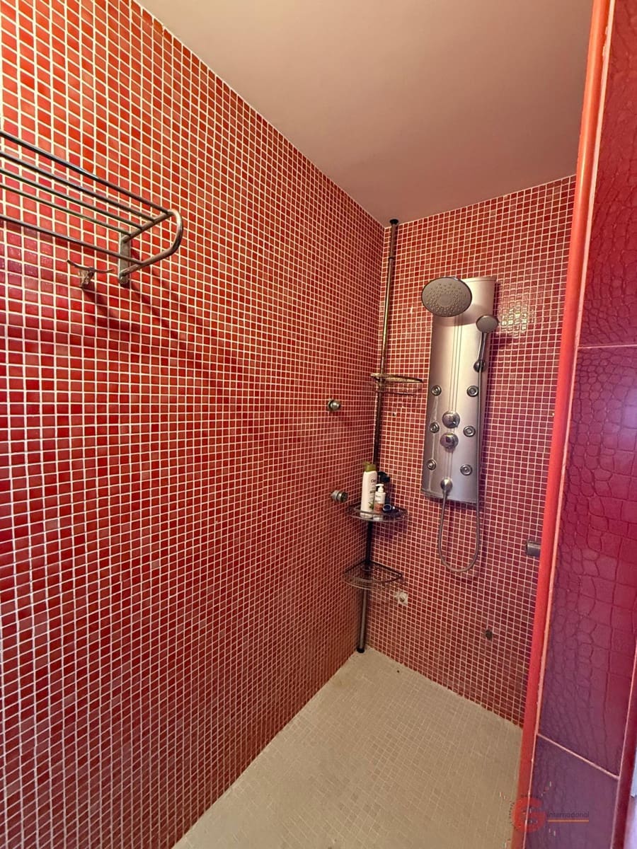 5 soveværelse Villa til salg i Salobrena med swimmingpool garage - € 480.000 (Ref: 8840446)