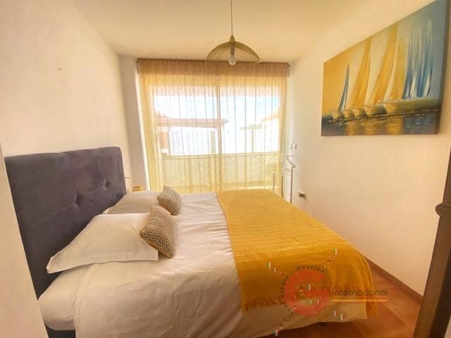 3 camera da letto Villa in vendita in La Herradura con garage - 345.000 € (Rif: 8910597)