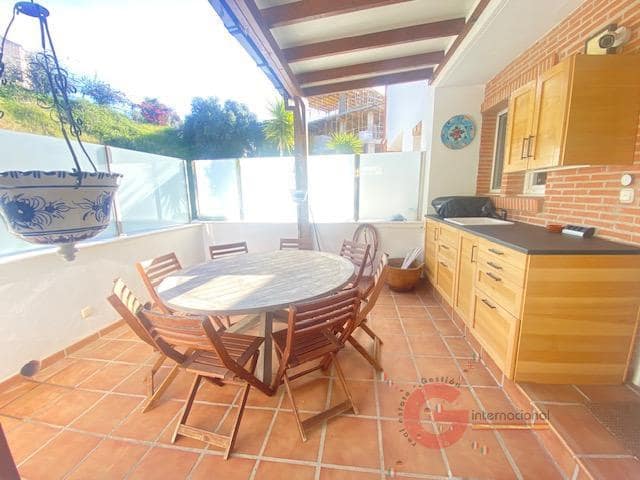 3 camera da letto Villa in vendita in La Herradura, Almuñécar con garage - 345.000 € (Rif: 8910597)