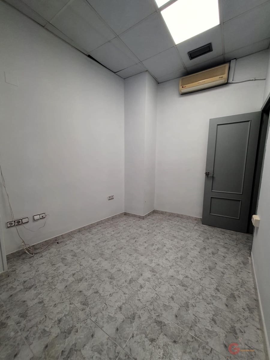 2 soveværelse Erhverv til salg i Motril - € 115.000 (Ref: 8917615)