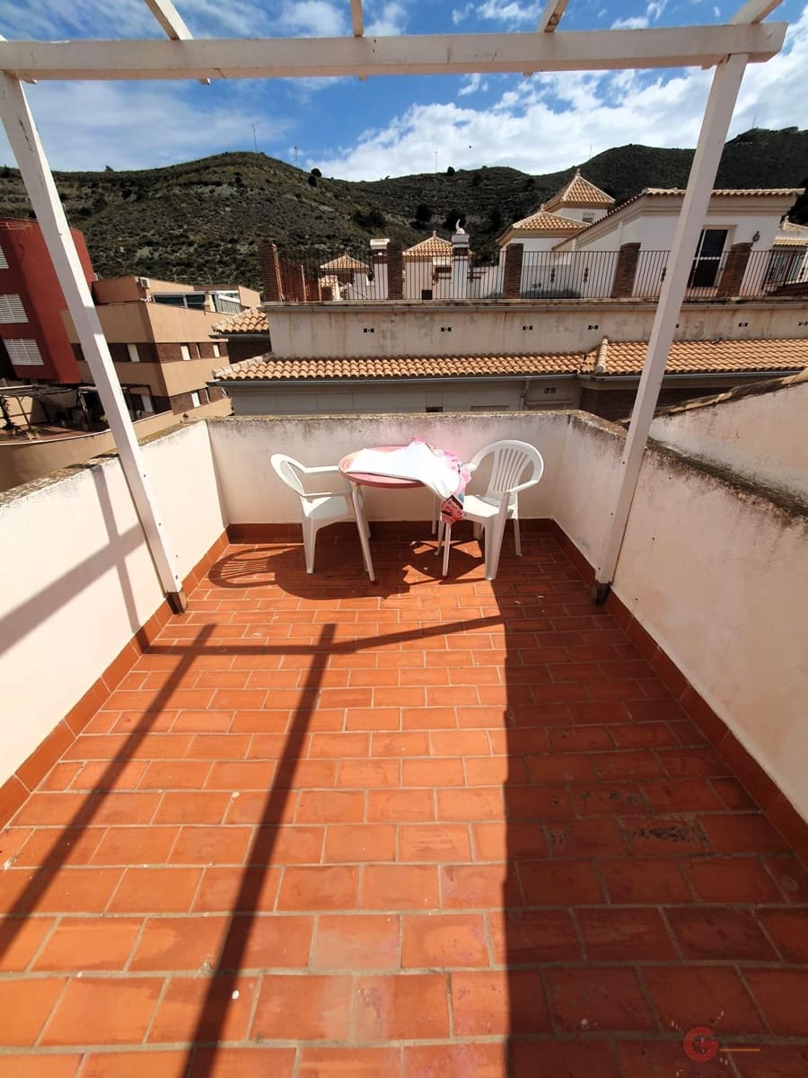 4 soveværelse Villa til salg i Granada by - € 213.000 (Ref: 8971555)