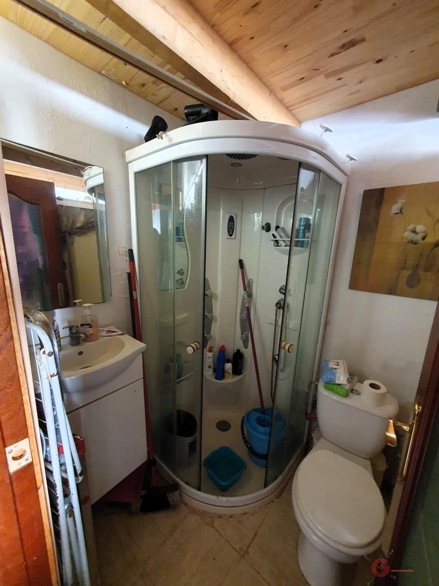 4 soveværelse Villa til salg i Granada by - € 213.000 (Ref: 8971555)