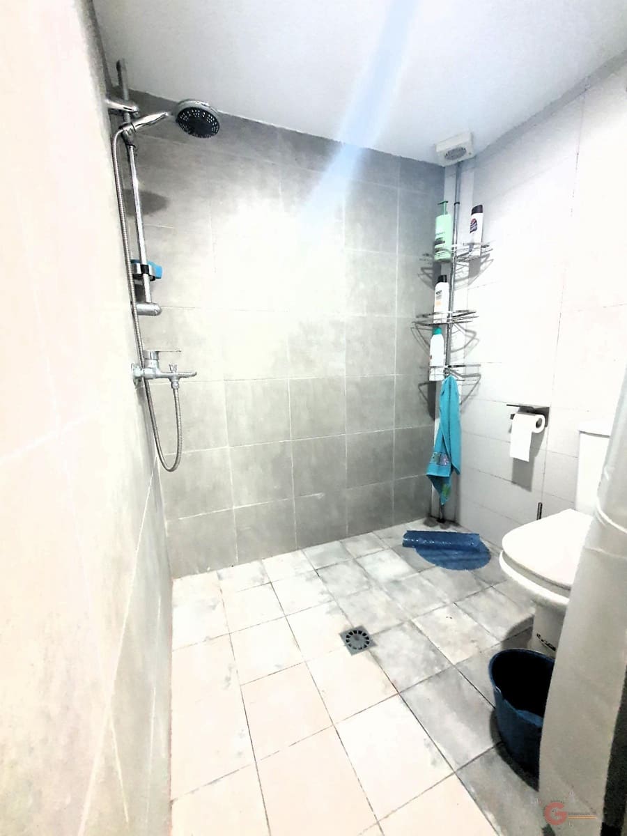 2 quarto Comercial para venda em Motril - 160 000 € (Ref: 8971556)