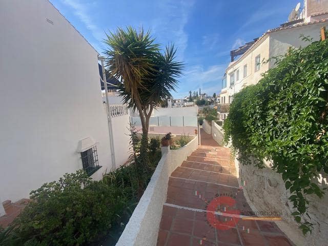 1 soverom Leilighet til salgs i Avda Pescia - Ctra de Frigiliana, Nerja med svømmebasseng - € 185 000 (Ref: 8990230)