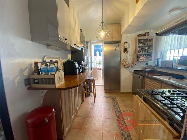 5 camera da letto Villa in vendita in Almuñécar con piscina garage - 660.000 € (Rif: 9006327)