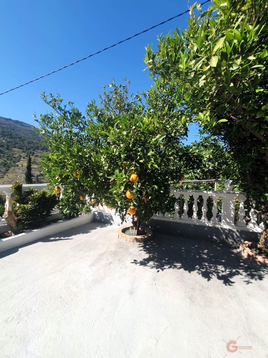 2 soveværelse Finca/Landehus til salg i Velez de Benaudalla - € 153.000 (Ref: 9008392)