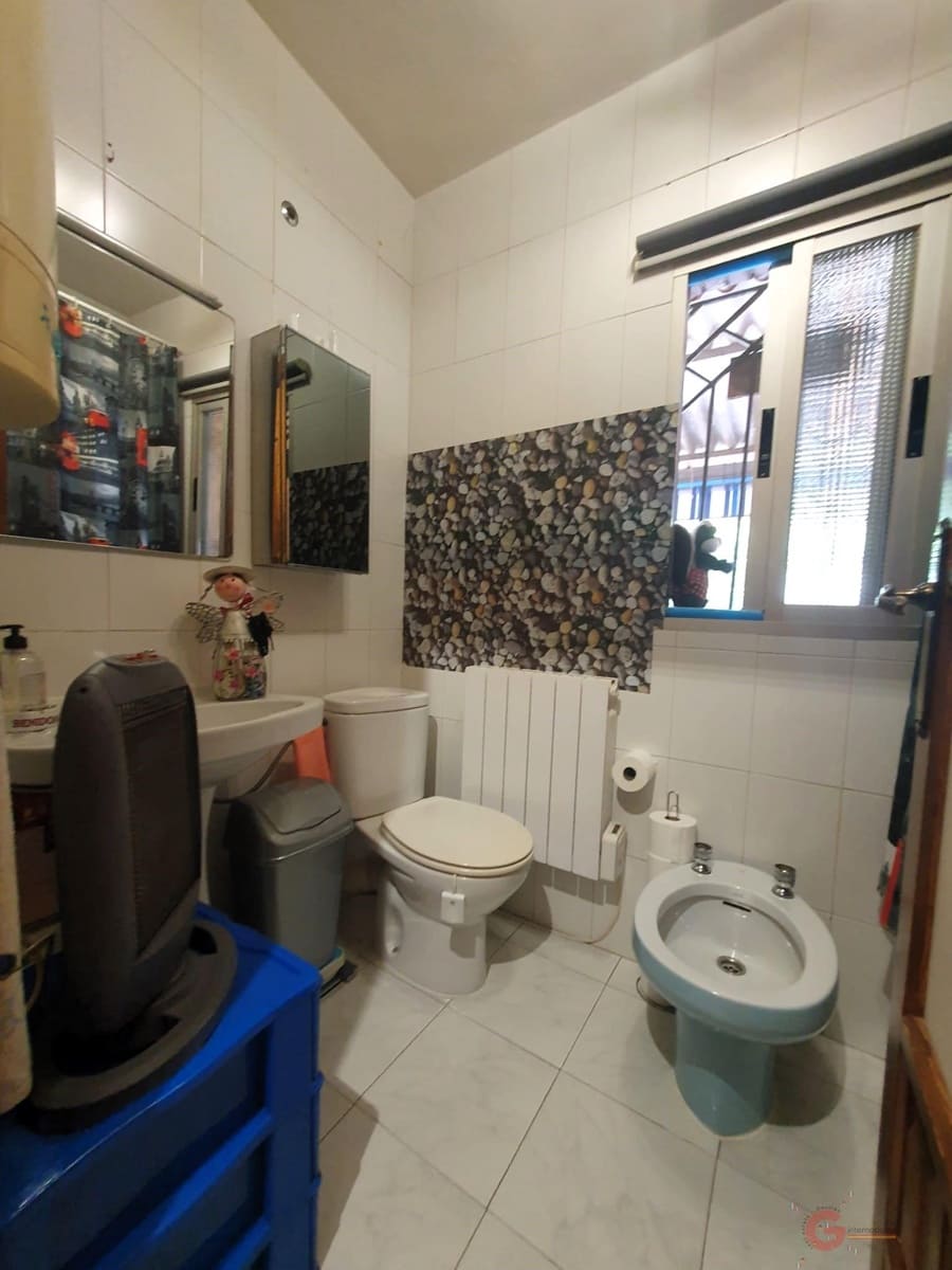 2 soveværelse Finca/Landehus til salg i Velez de Benaudalla - € 153.000 (Ref: 9008392)