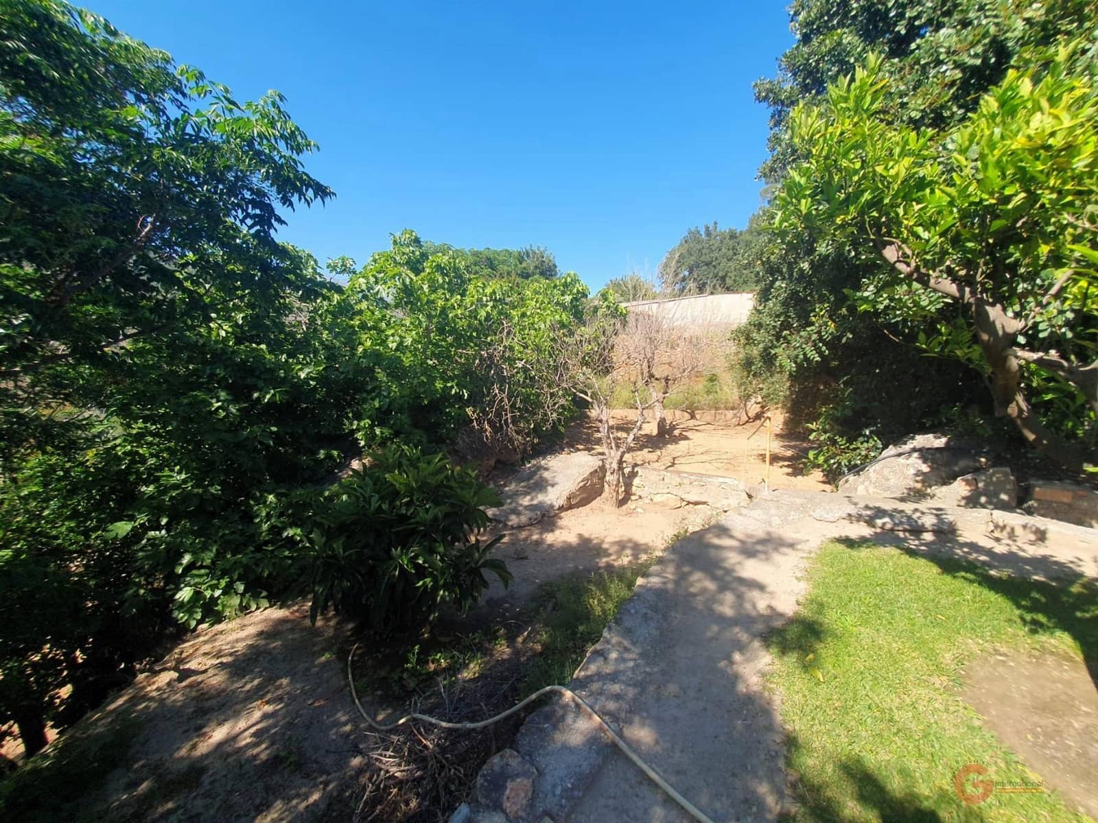 2 soveværelse Finca/Landehus til salg i Velez de Benaudalla - € 153.000 (Ref: 9008392)