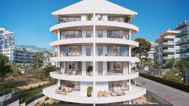 2 makuuhuone Kattohuoneisto myytävänä paikassa Benalmadena Costa, Benalmádena mukana uima-altaan 
autotalli - 1 038 000 € (Ref: 9016418)