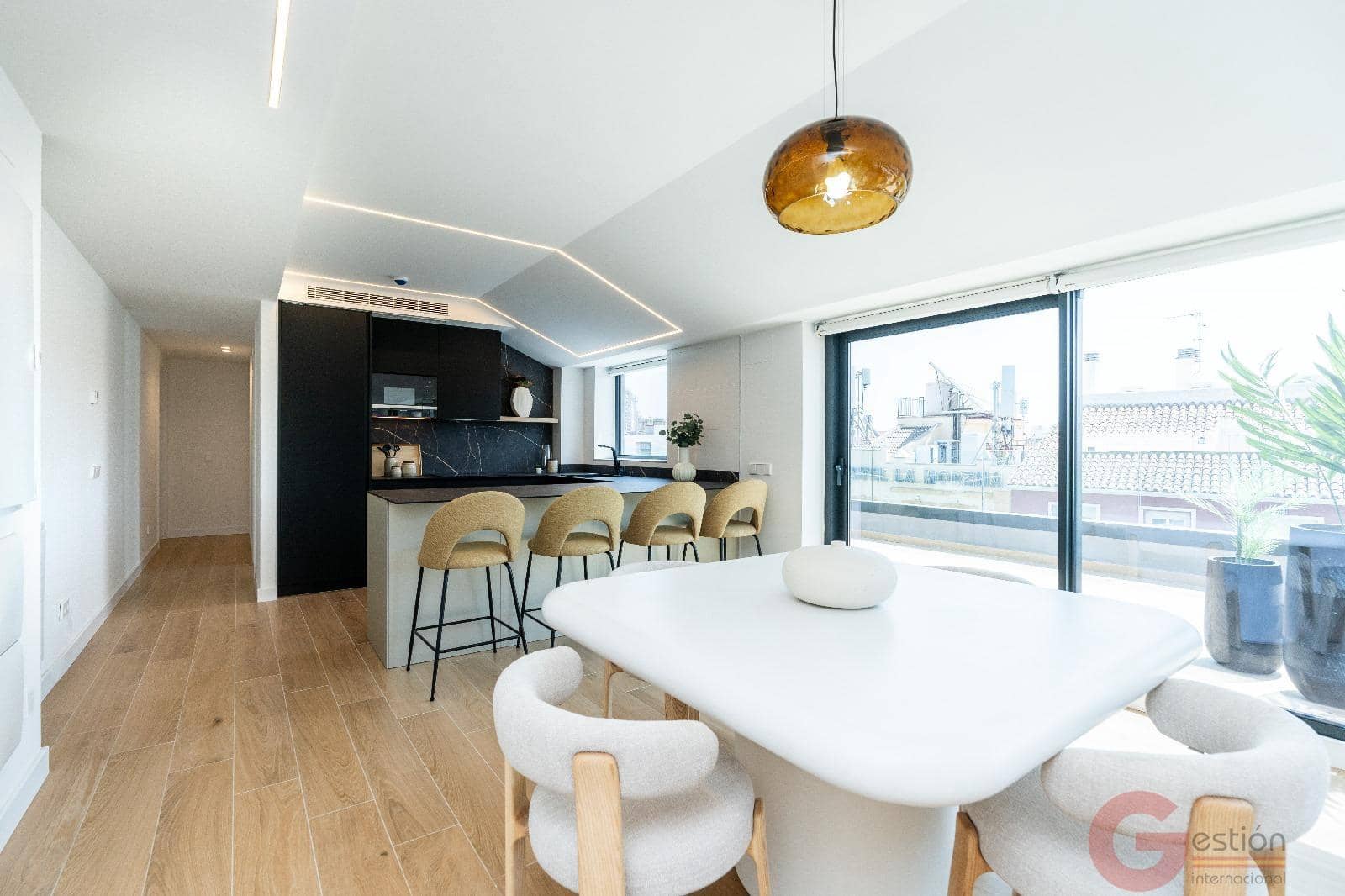 3 quarto Penthouse para venda em Fuengirola com piscina - 1 550 000 € (Ref: 9017116)