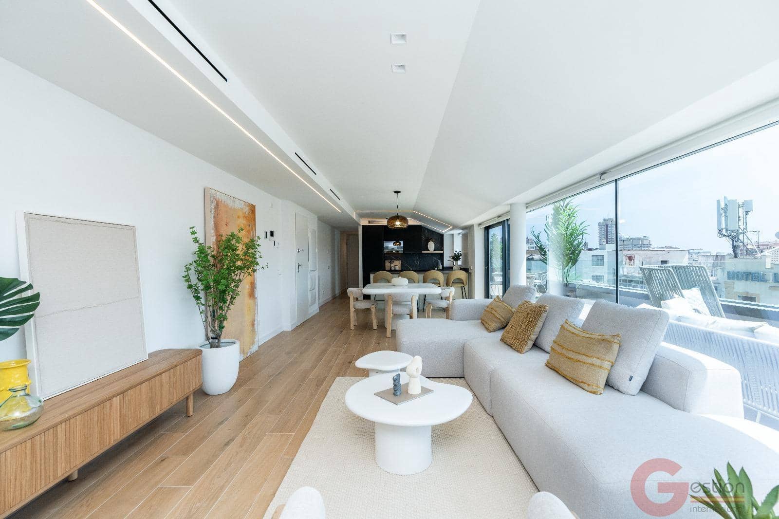 3 quarto Penthouse para venda em Fuengirola com piscina - 1 550 000 € (Ref: 9017116)