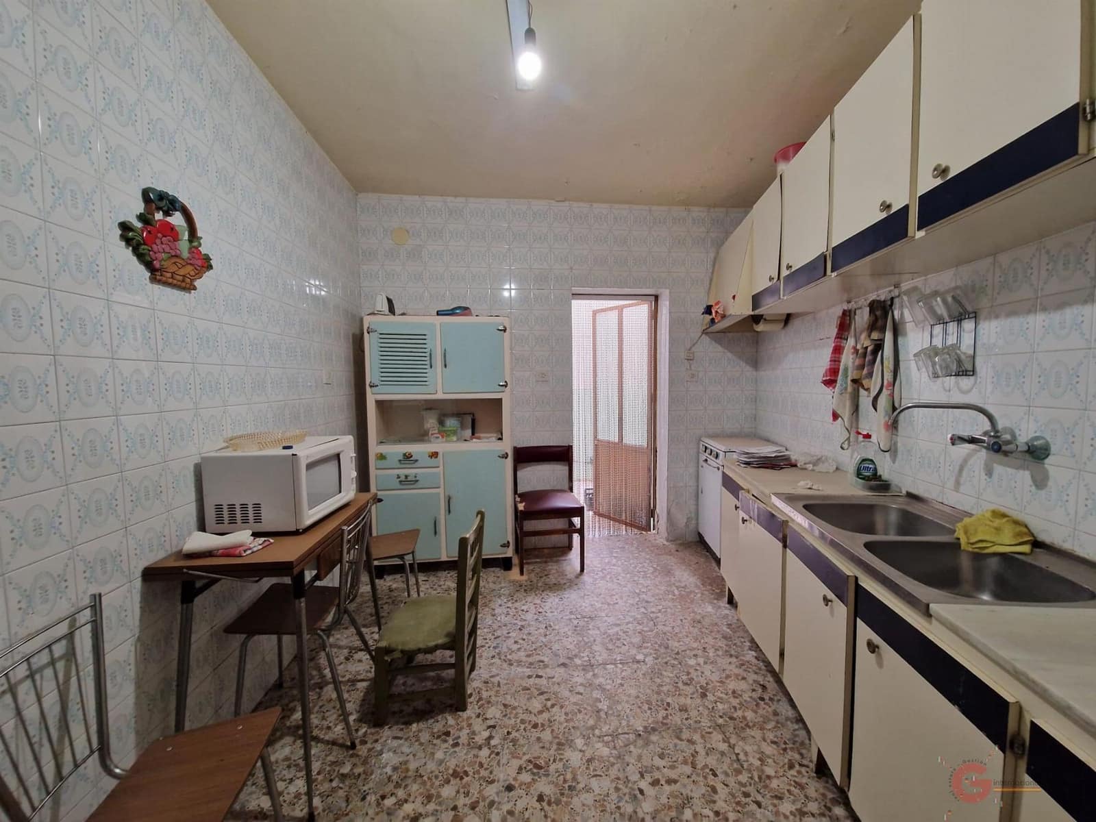 9 bedroom Villa for sale in Molvizar - € 206,500 (Ref: 9028707)