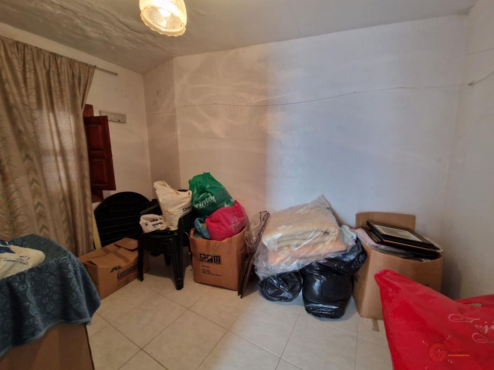 9 bedroom Villa for sale in Molvizar - € 206,500 (Ref: 9028707)