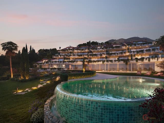 3 makuuhuone Kattohuoneisto myytävänä paikassa Benalmadena Costa, Benalmádena mukana uima-altaan 
autotalli - 1 200 000 € (Ref: 9050481)