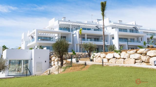 Piso de 2 habitaciones en Los Llanos, Estepona en venta con piscina - 335.000 € (Ref: 9050489)