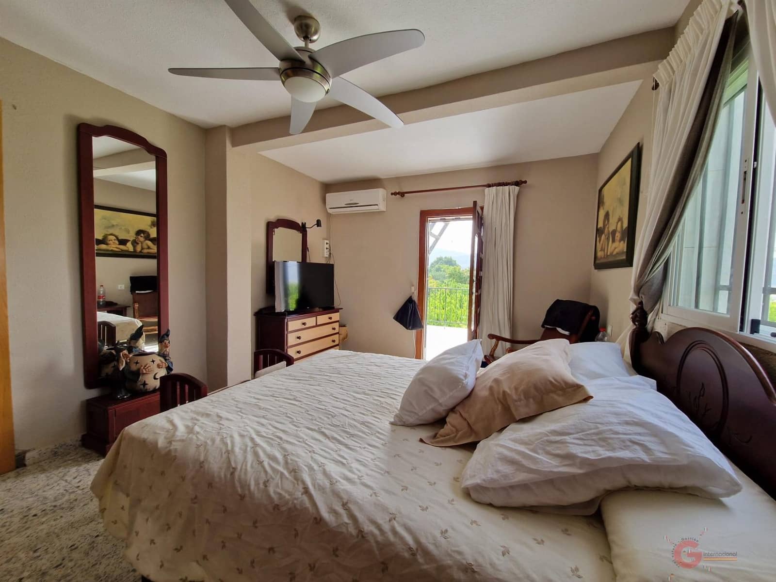 4 soveværelse Finca/Landehus til salg i Lobres med garage - € 420.000 (Ref: 9064726)