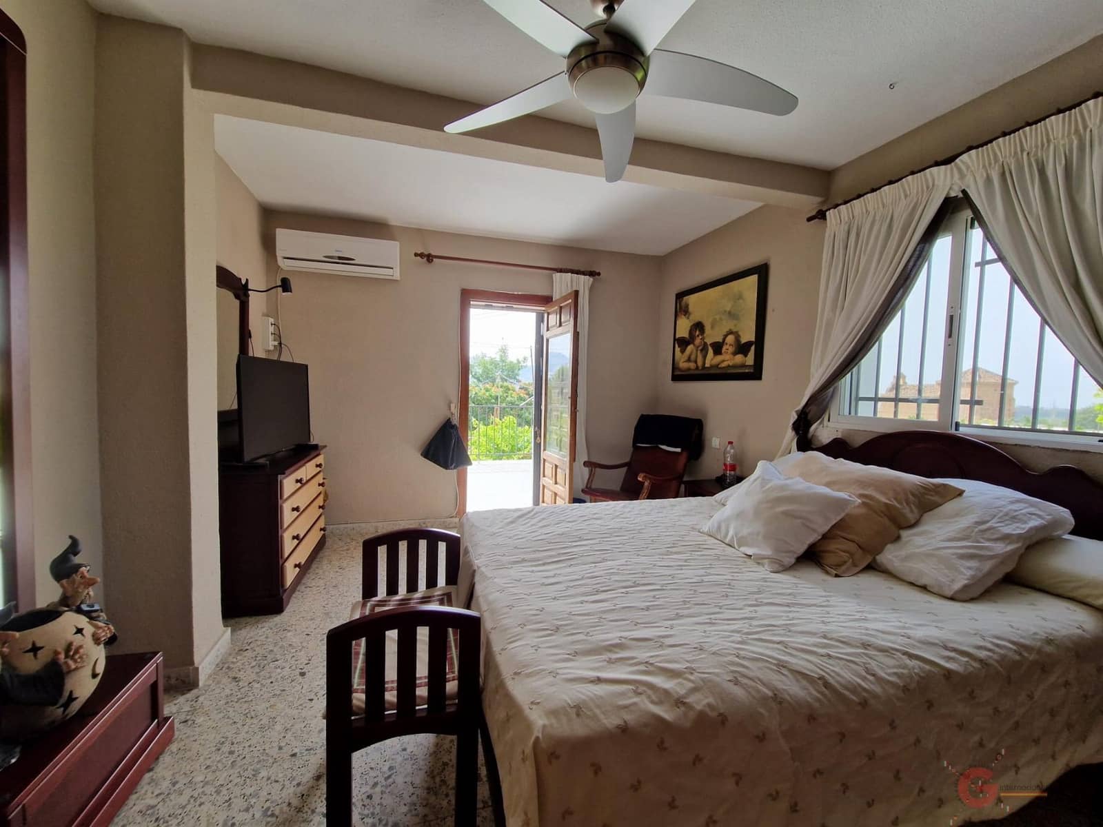 4 soveværelse Finca/Landehus til salg i Lobres med garage - € 420.000 (Ref: 9064726)