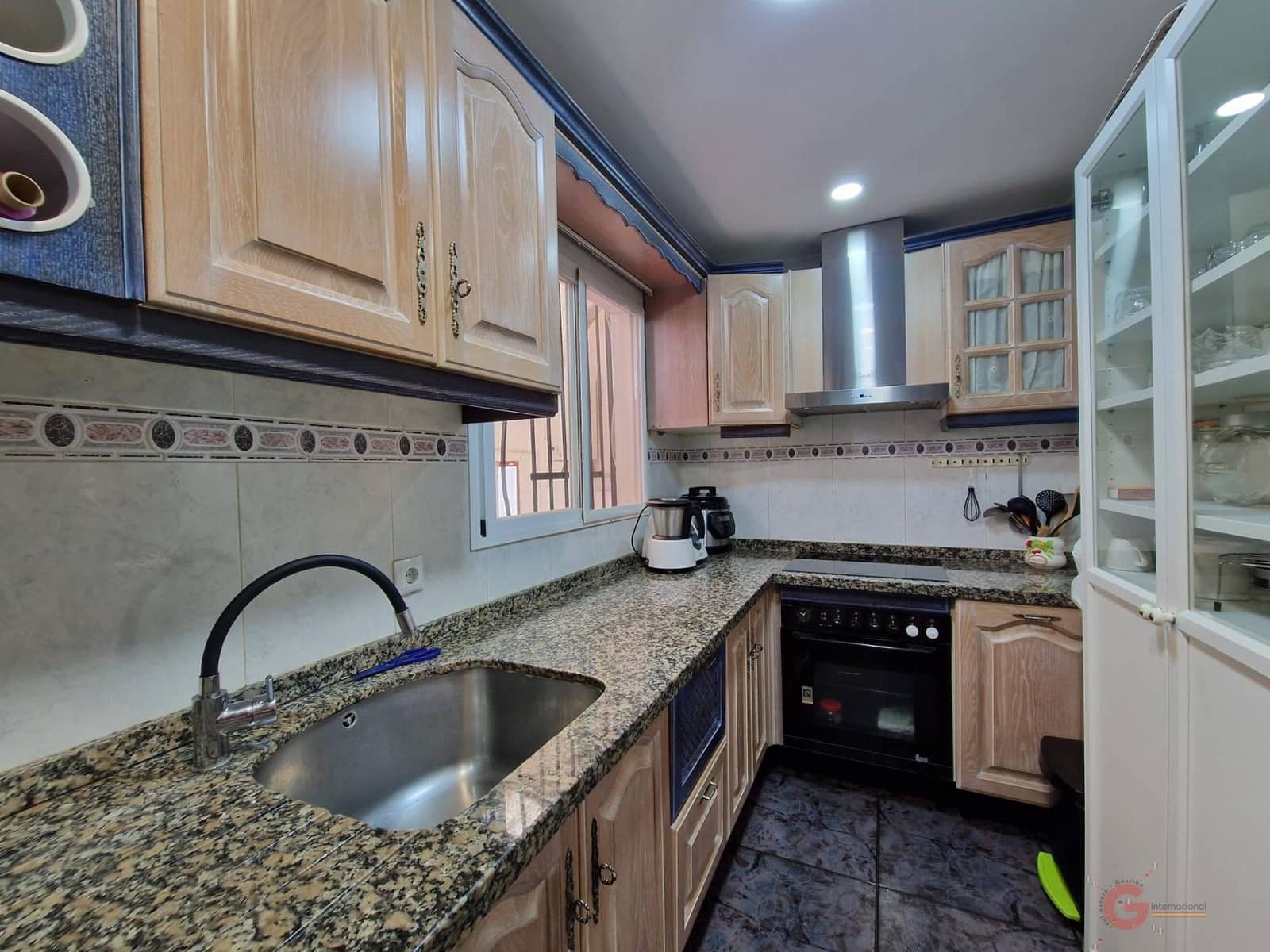 4 soveværelse Finca/Landehus til salg i Lobres med garage - € 420.000 (Ref: 9064726)