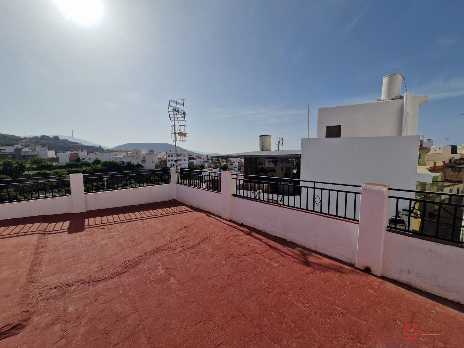 4 soveværelse Villa til salg i Molvizar med garage - € 159.000 (Ref: 9089656)