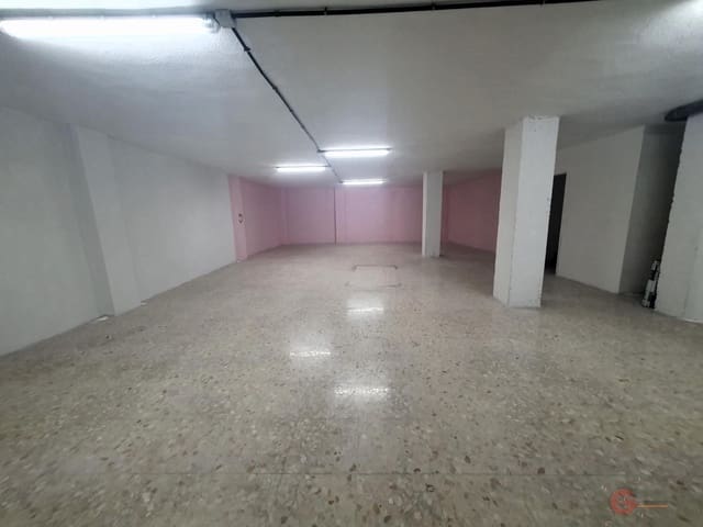 4 bedroom Commercial for sale in Motril - € 228,000 (Ref: 9095816)