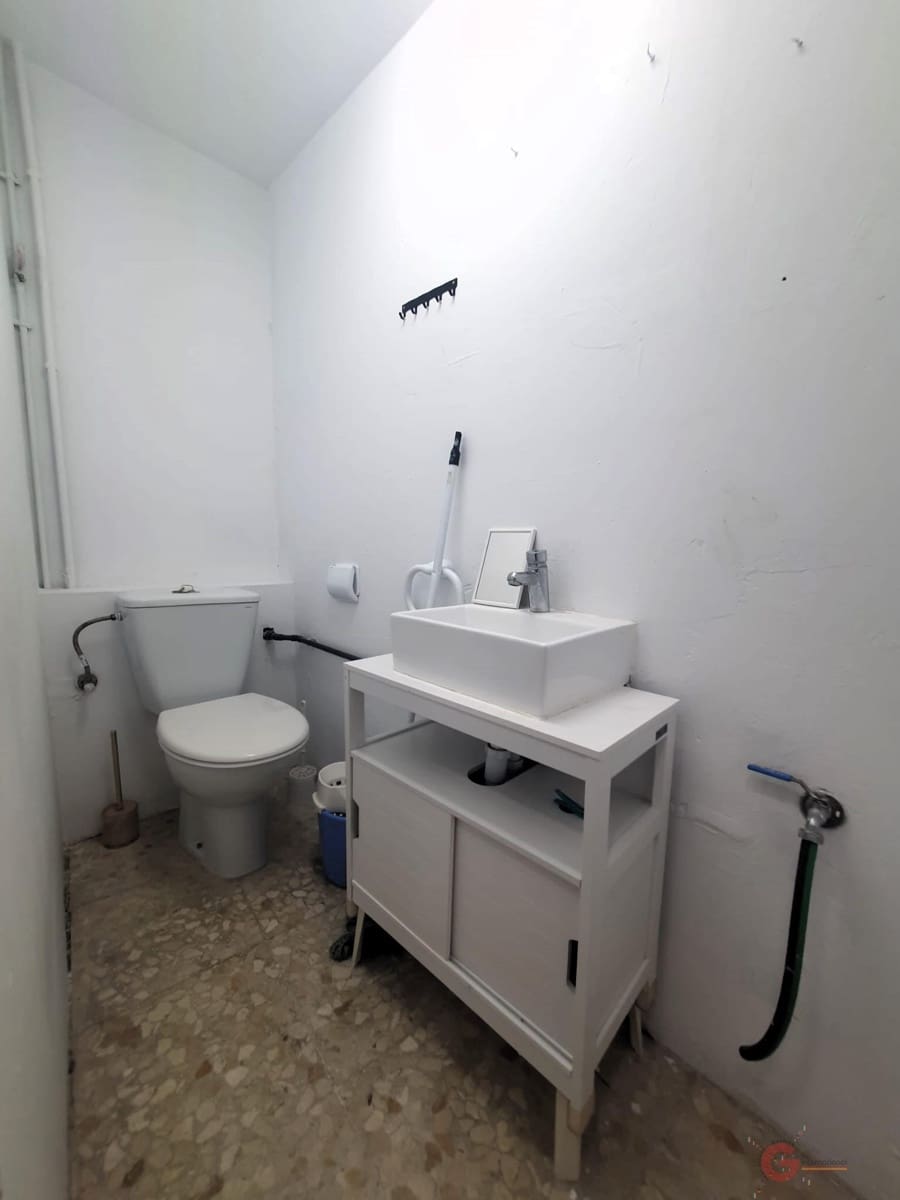 4 soveværelse Erhverv til salg i Motril - € 228.000 (Ref: 9095816)