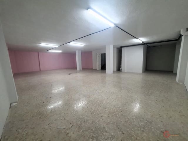 4 bedroom Commercial for sale in Motril - € 228,000 (Ref: 9095816)
