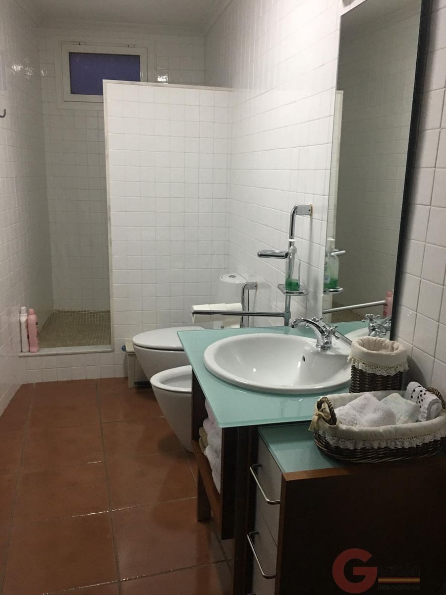 12 soveværelse Erhverv til salg i Guadix - € 440.000 (Ref: 9109829)