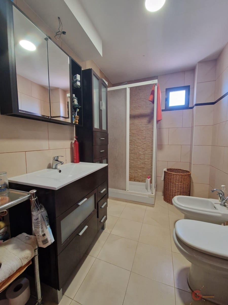 5 soveværelse Finca/Landehus til salg i Molvizar med swimmingpool garage - € 334.000 (Ref: 9129300)