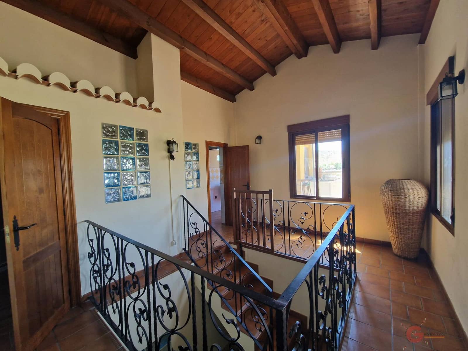 5 soveværelse Finca/Landehus til salg i Molvizar med swimmingpool garage - € 334.000 (Ref: 9129300)