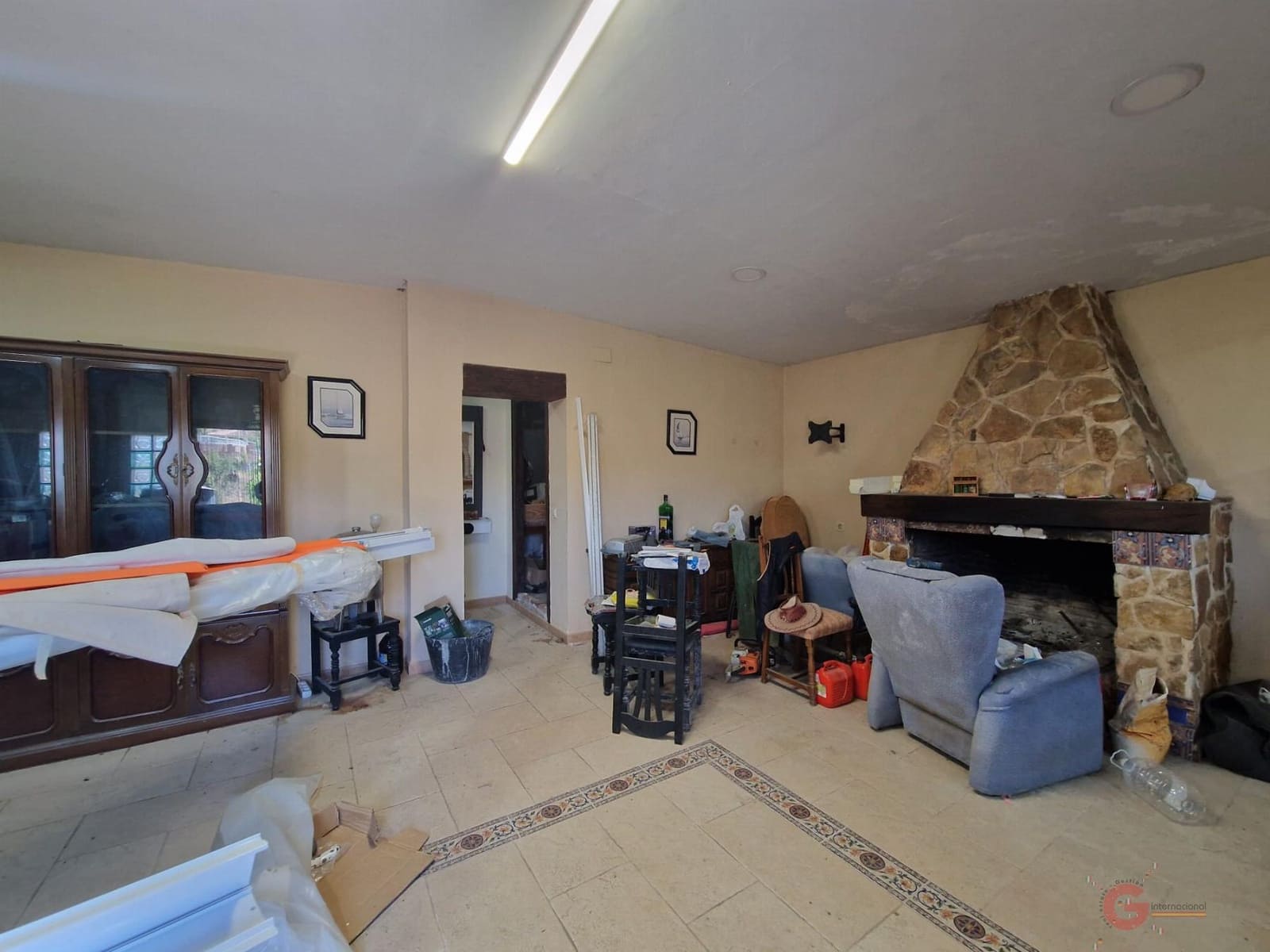 5 soveværelse Finca/Landehus til salg i Molvizar med swimmingpool garage - € 334.000 (Ref: 9129300)