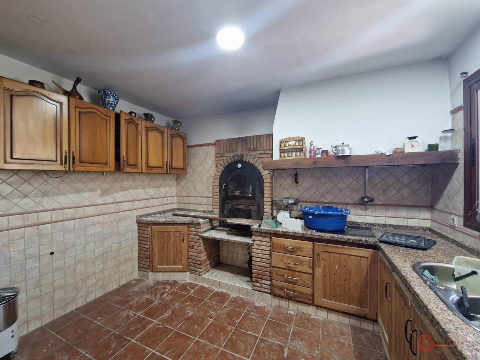 5 soveværelse Finca/Landehus til salg i Molvizar med swimmingpool garage - € 334.000 (Ref: 9129300)