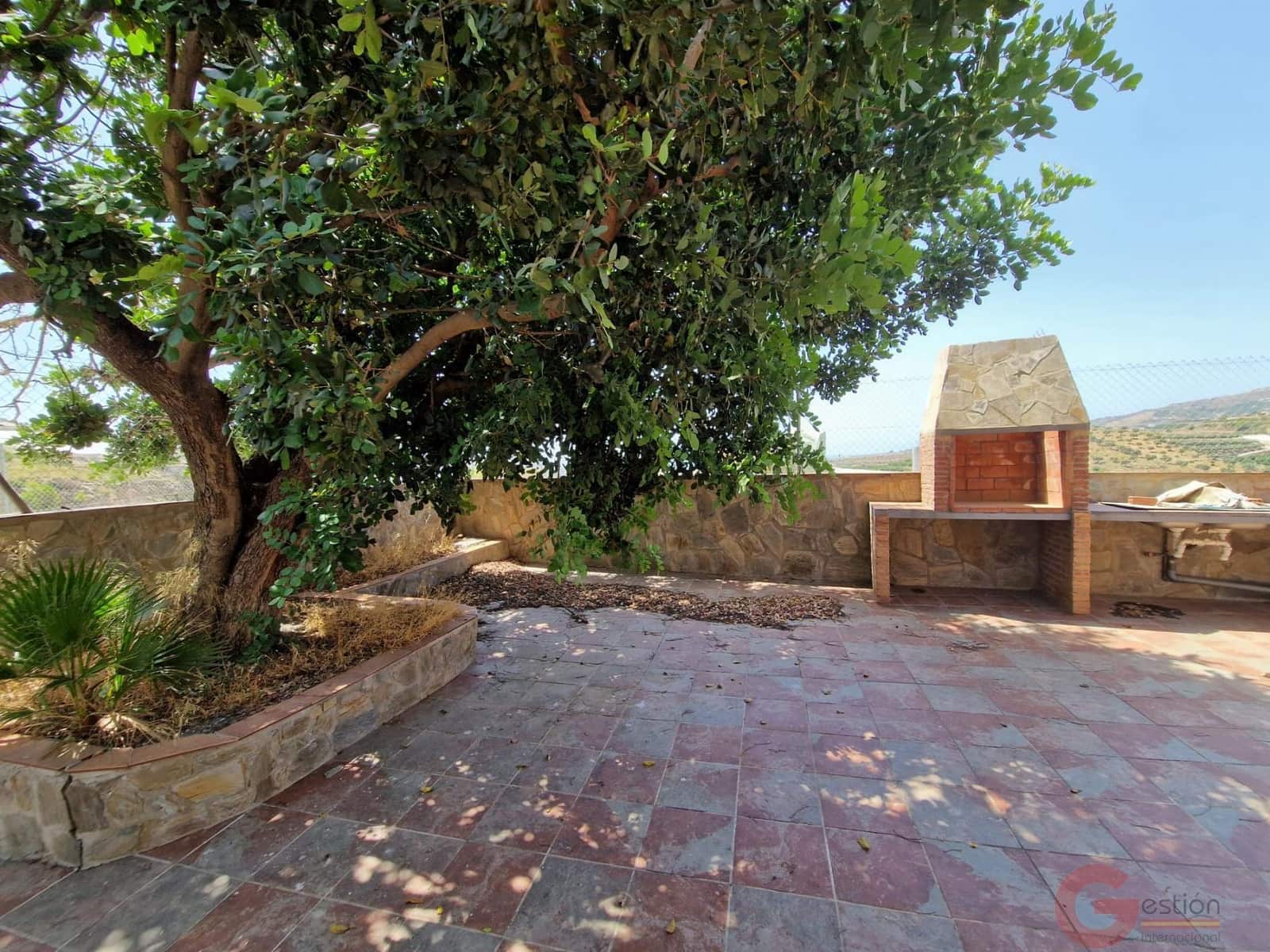 3 soveværelse Finca/Landehus til salg i Molvizar med swimmingpool garage - € 318.000 (Ref: 9168947)