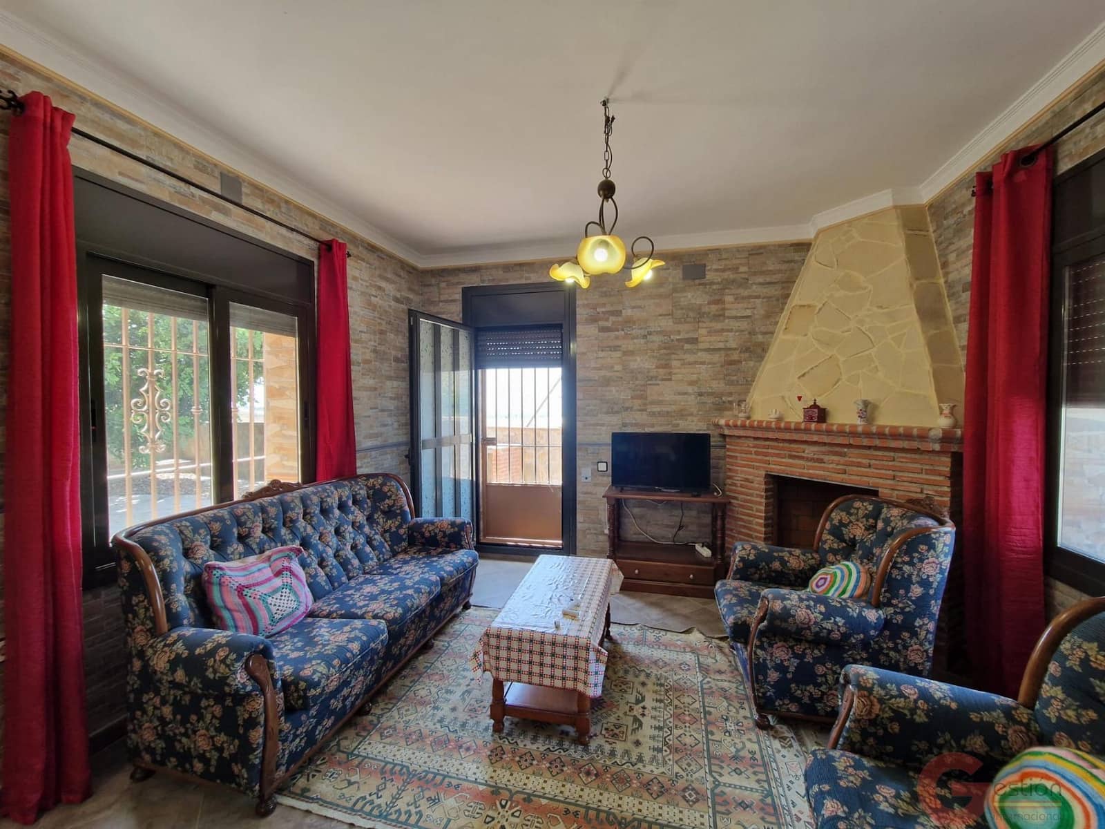 3 soveværelse Finca/Landehus til salg i Molvizar med swimmingpool garage - € 318.000 (Ref: 9168947)