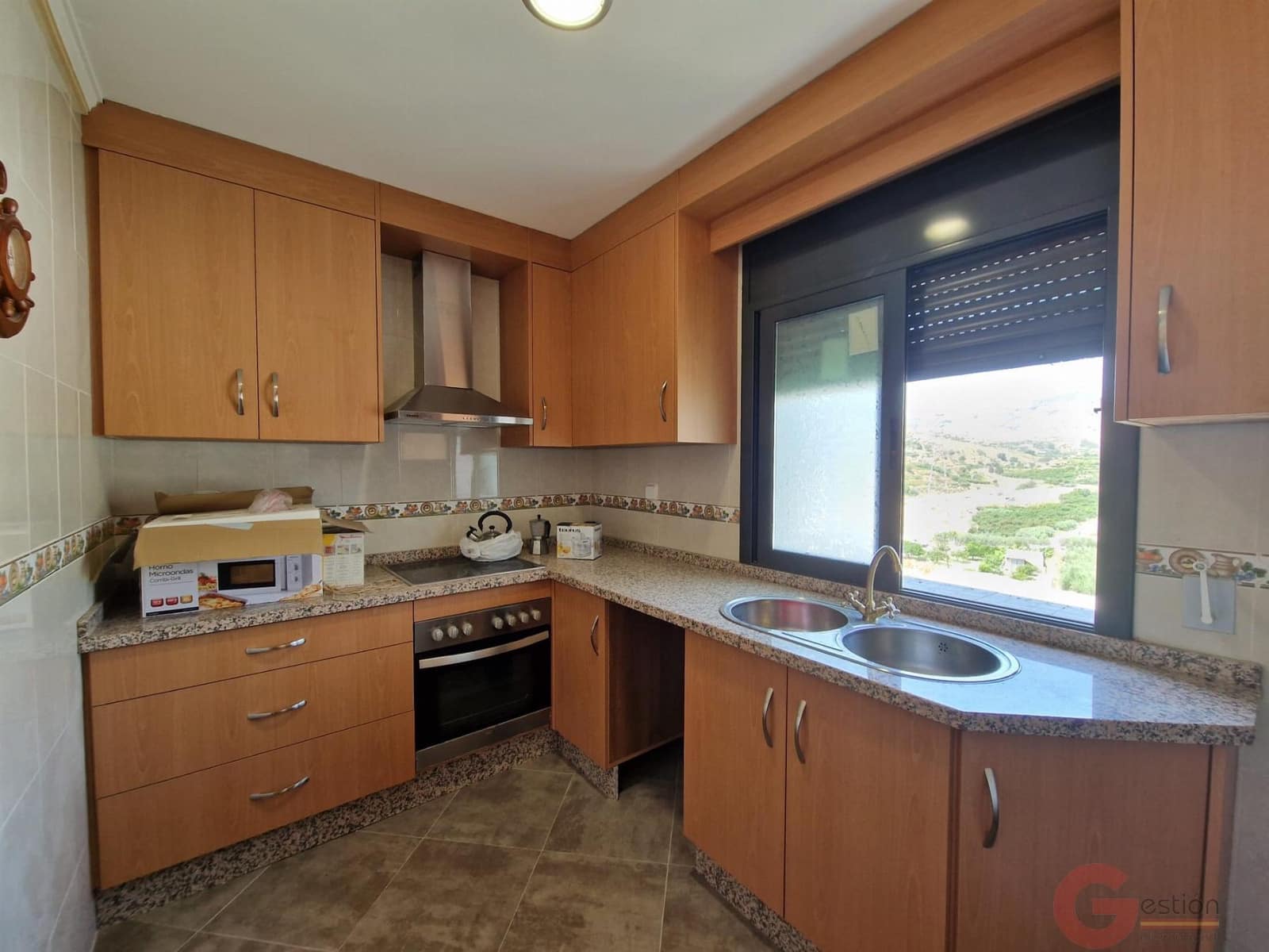 3 soveværelse Finca/Landehus til salg i Molvizar med swimmingpool garage - € 318.000 (Ref: 9168947)