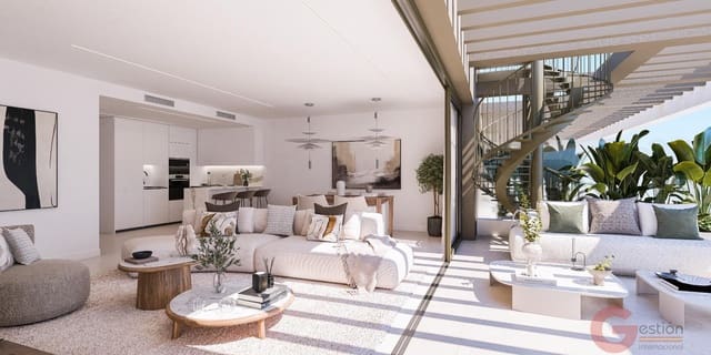 Piso de 2 habitaciones en Puerto de Estepona, Estepona en venta con piscina garaje - 450.000 € (Ref: 9219432)