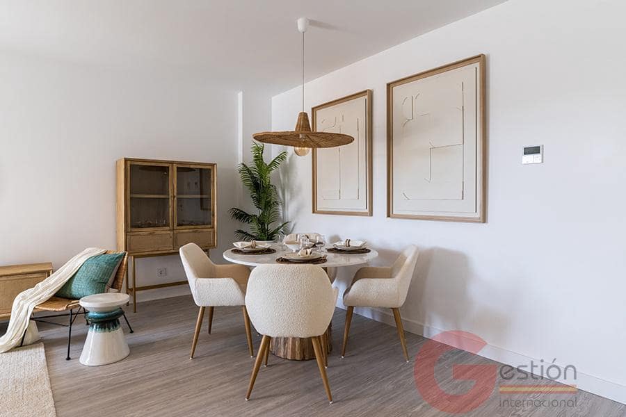 2 chambre Penthouse à vendre à Estepona avec piscine garage - 650 000 € (Ref: 9256395)