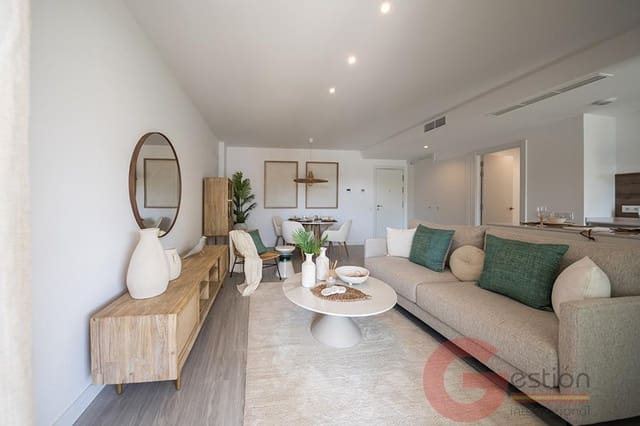 Apartamento de 3 habitaciones en Zona Calvario, Estepona en venta con piscina garaje - 535.000 € (Ref: 9256396)