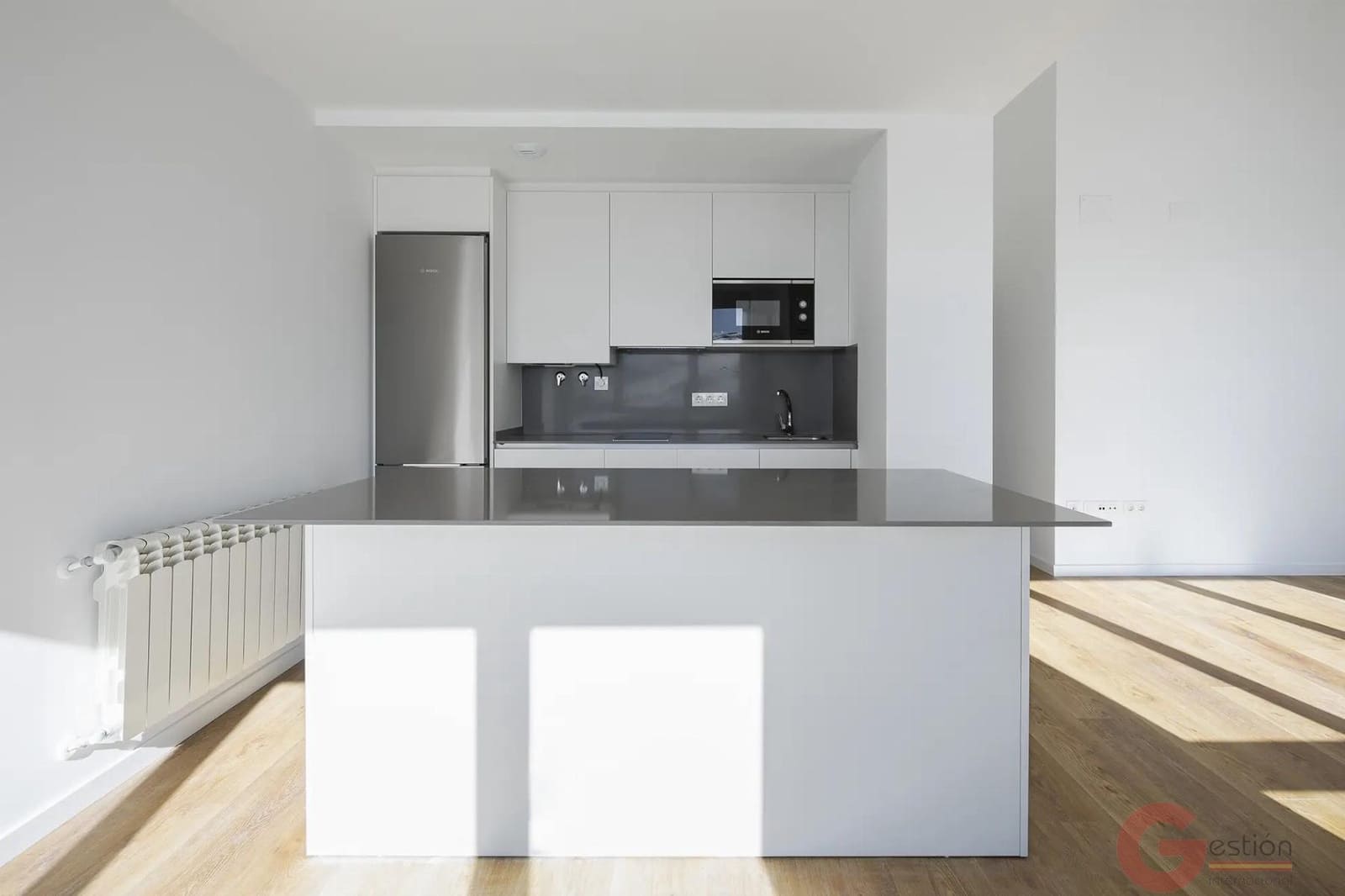 3 soveværelse Lejlighed til salg i Sierra Nevada med garage - € 400.000 (Ref: 9276047)