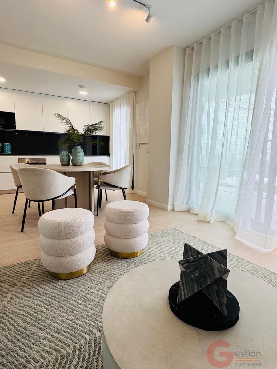 Apartamento de 2 habitaciones en Rincón de la Victoria en venta con piscina garaje - 425.000 € (Ref: 9296434)