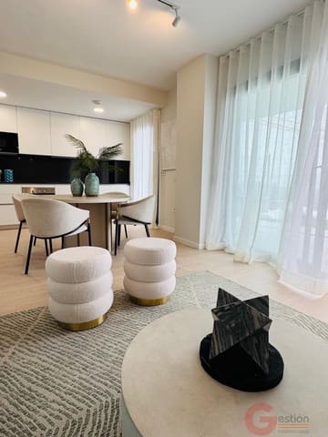 Apartamento de 2 habitaciones en Rincón de la Victoria en venta con piscina garaje - 425.000 € (Ref: 9296434)