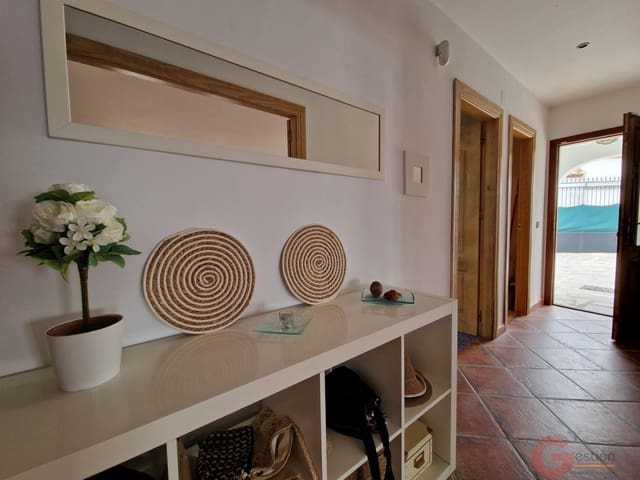 3 soverom Finca/Herregård til salgs i Molvízar med svømmebasseng - € 360 000 (Ref: 9302024)