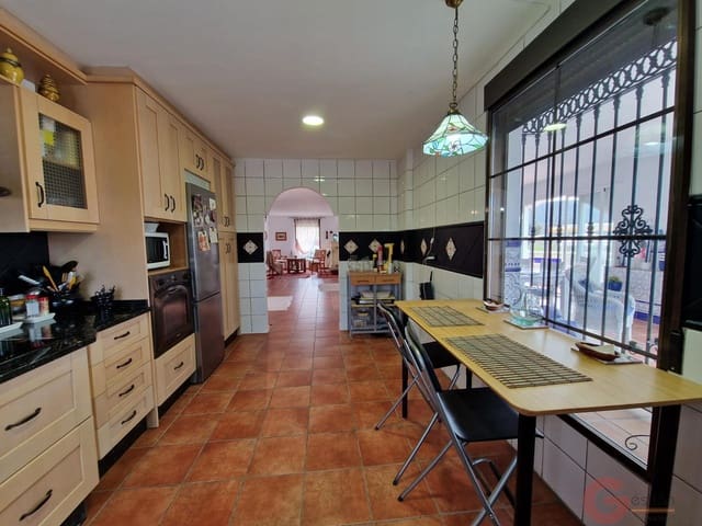 3 soverom Finca/Herregård til salgs i Molvízar med svømmebasseng - € 360 000 (Ref: 9302024)