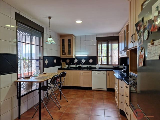 3 soverom Finca/Herregård til salgs i Molvízar med svømmebasseng - € 360 000 (Ref: 9302024)