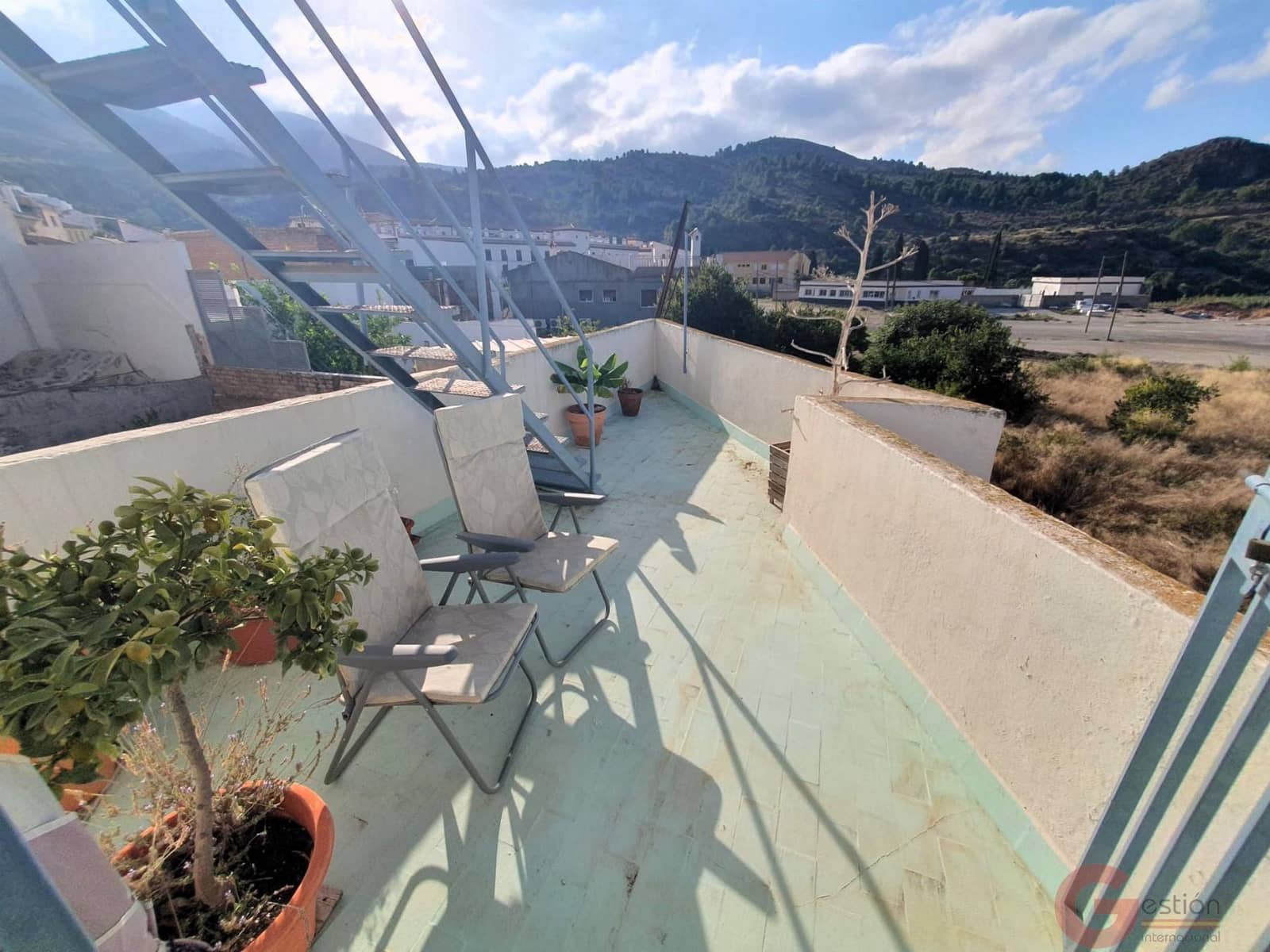 4 soverom Villa til salgs i Velez de Benaudalla med garasje - € 200 000 (Ref: 9321666)