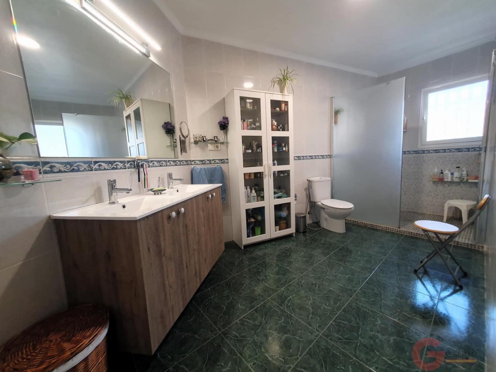 4 soverom Villa til salgs i Velez de Benaudalla med garasje - € 200 000 (Ref: 9321666)