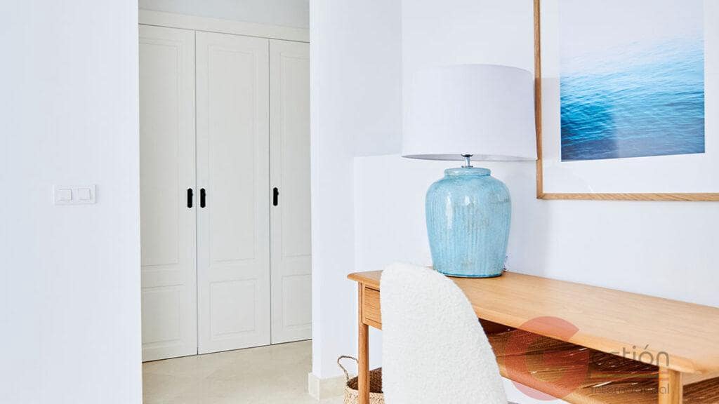 2 soveværelse Penthouse til salg i Nueva Andalucia med swimmingpool garage - € 680.000 (Ref: 9332832)